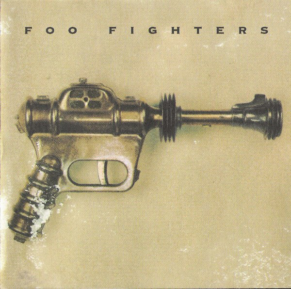 FOO FIGHTERS – Foo Fighters