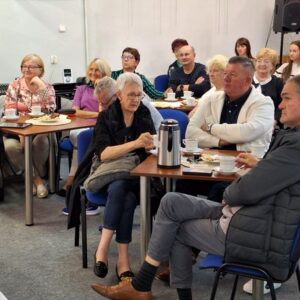 Jubileuszowy Piknik Z Biblioteką, 75 Lat Razem, Spotkanie Z Remigiuszem Rączką – 3