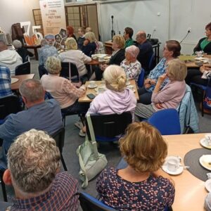 Jubileuszowy Piknik Z Biblioteką, 75 Lat Razem, Spotkanie Z Remigiuszem Rączką – 9